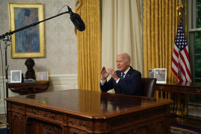 Millions of student-loan borrowers are getting new details on qualifying for Biden's broader debt cancellation plan coming this fall | Business Insider India